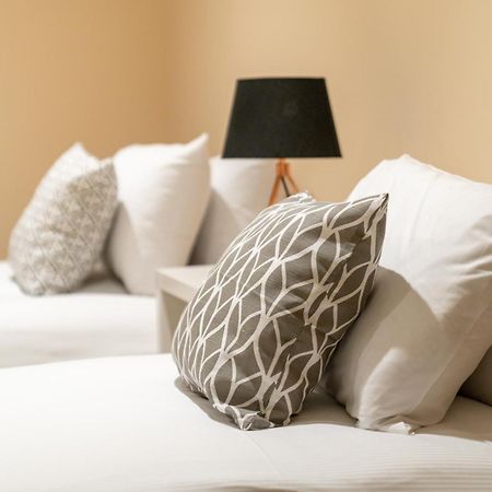 Sleek Flat With Communal Courtyard London Ngoại thất bức ảnh