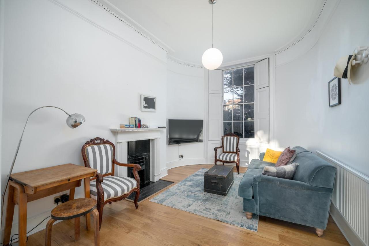 Sleek Flat With Communal Courtyard London Ngoại thất bức ảnh